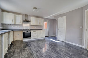 Kitchen/Diner- click for photo gallery